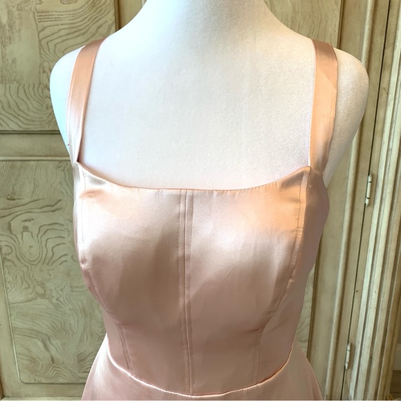 NEW Rose Gold Dress with Ruffle, Prom Dress, NWOT Size M/10 - Picture 5 of 10